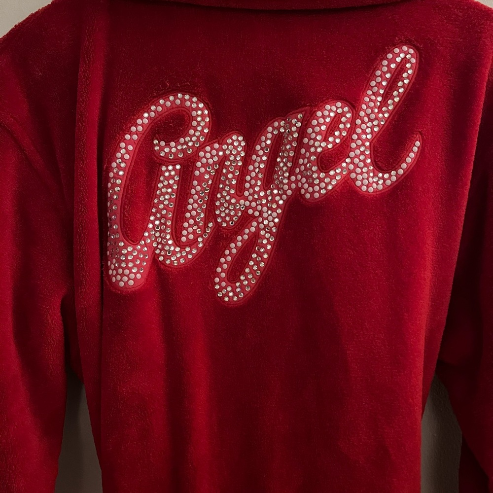 Victoria's Secret Red Plush “Angel” Robe Size Medium - Picture 2 of 6